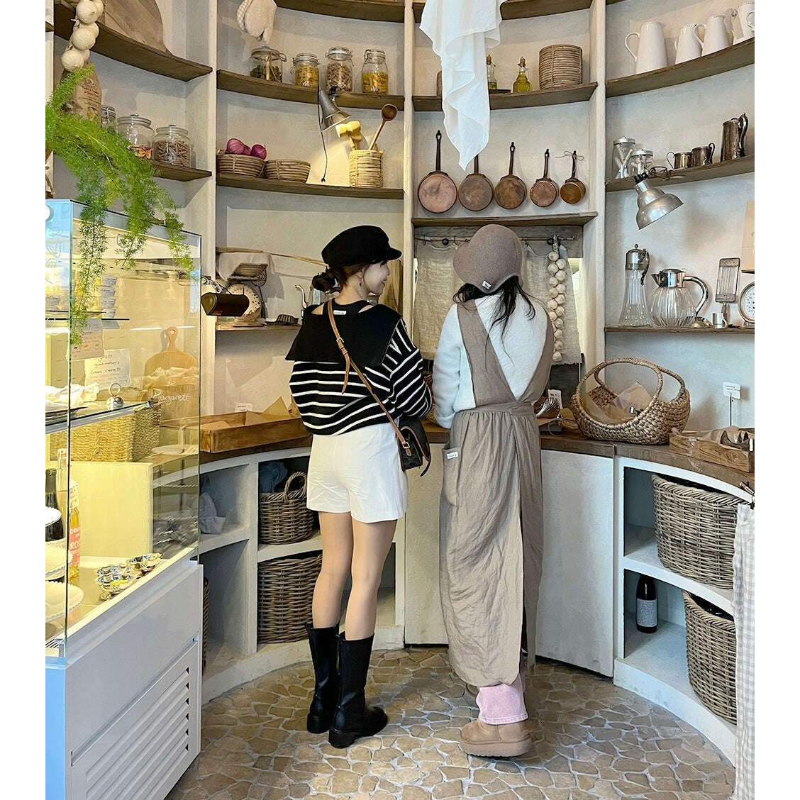 MUMMY.cc:針織條紋拉鍊上衣