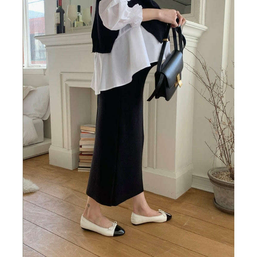 MUMMY.cc:荷葉邊長袖襯衫後開衩針織套裝