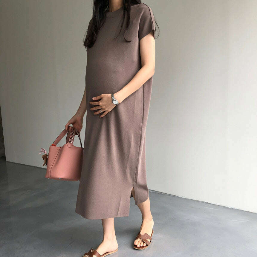 MUMMY.cc:純色圓領夏季針織側開衩連身裙