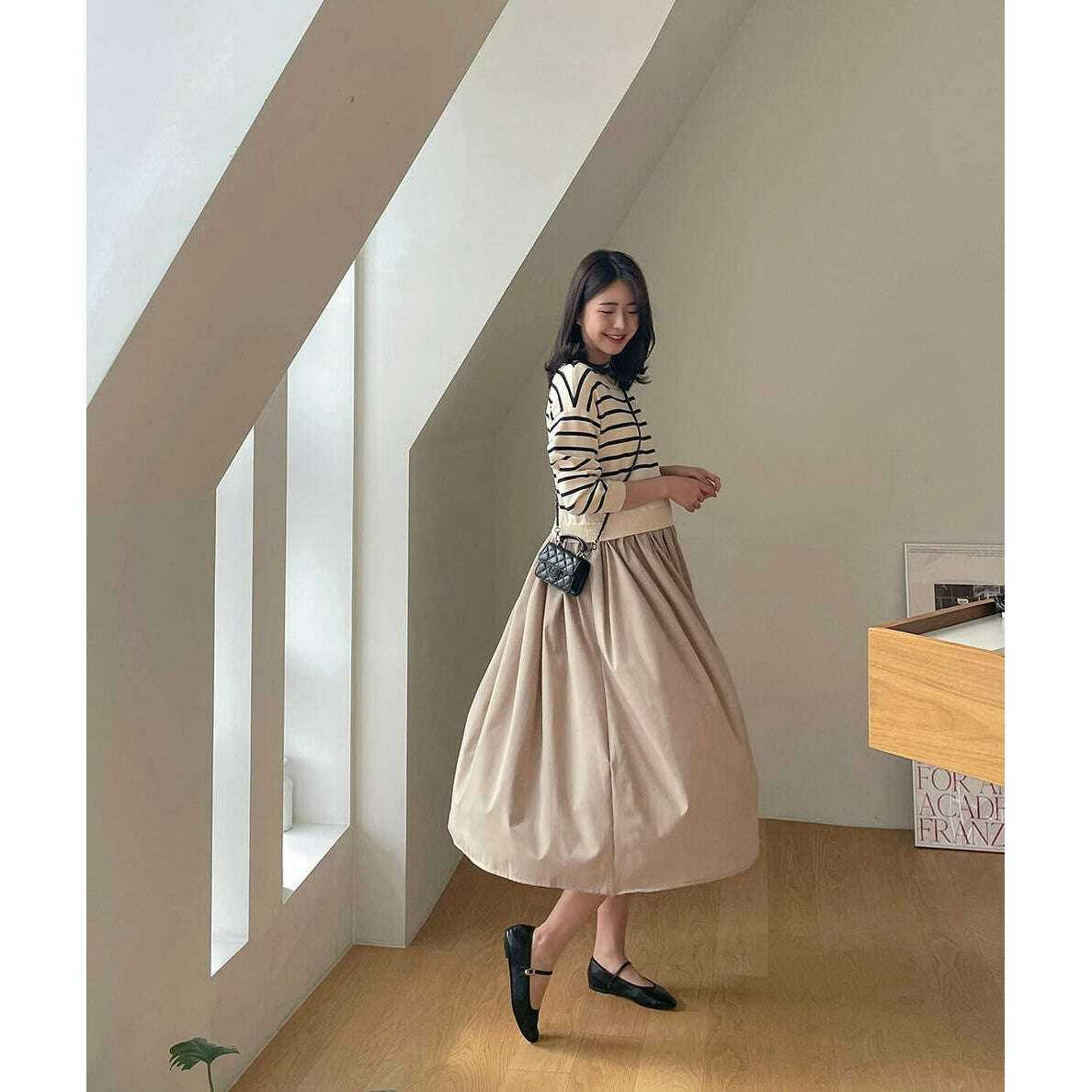 MUMMY.cc:條紋拼接假兩件連身裙