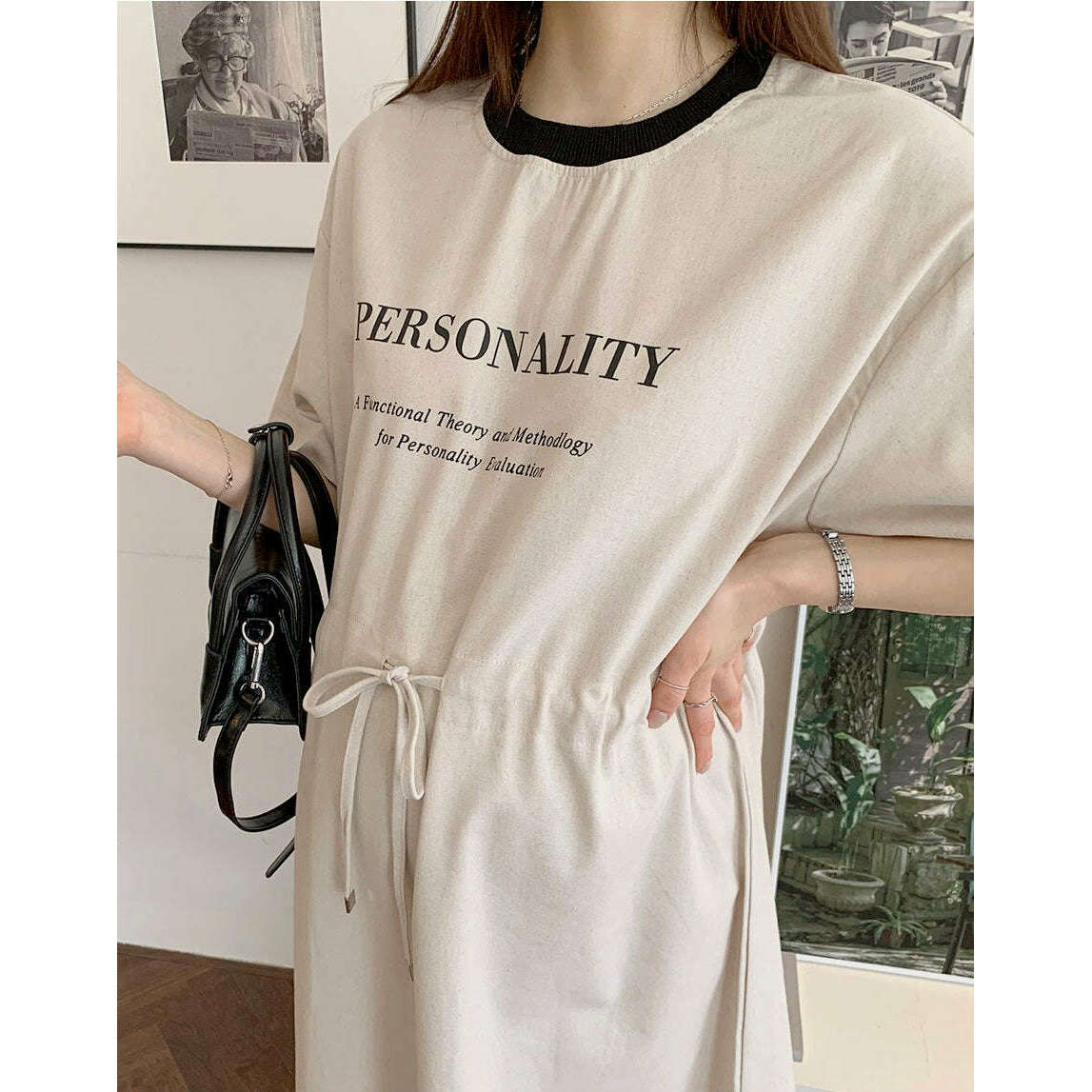 MUMMY.cc:拼色圓領抽繩綁帶短袖連身裙