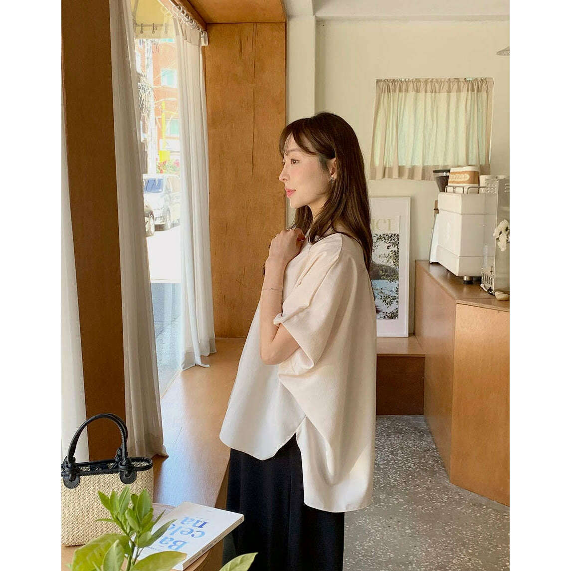 MUMMY.cc:簡約寬鬆蝙蝠袖圓領上衣