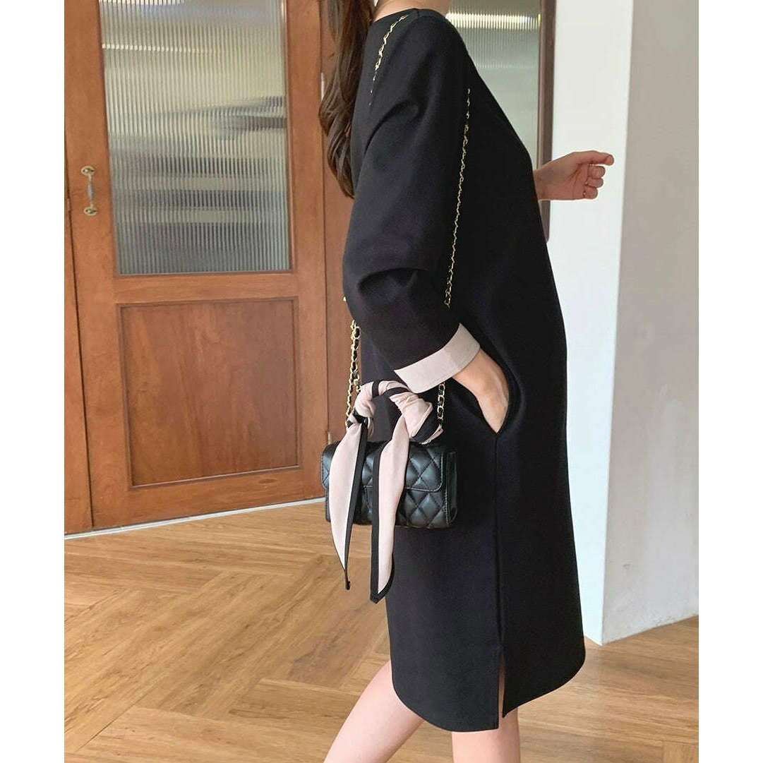 MUMMY.cc:簡約撞色帶方巾連身裙