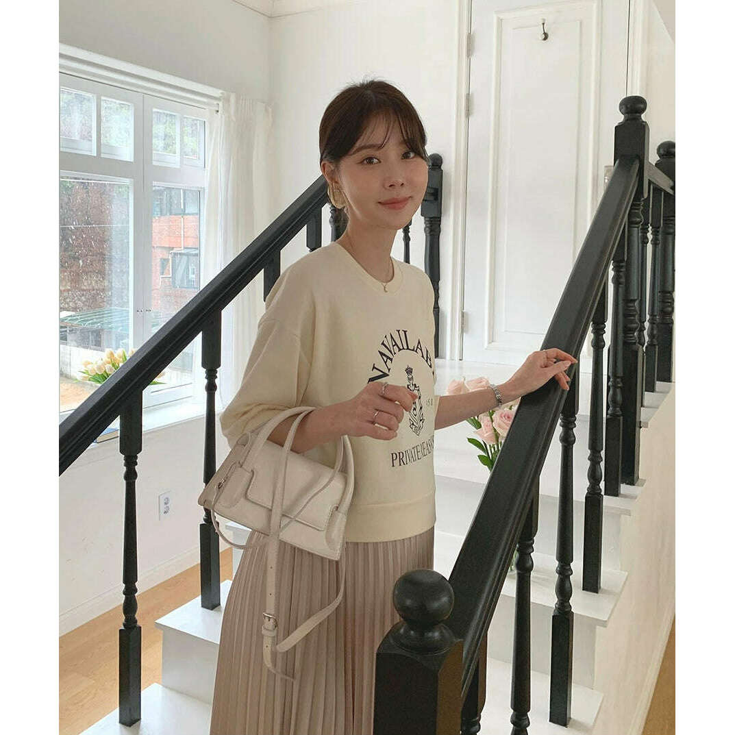 MUMMY.cc:春季新款中袖印花百褶連身裙