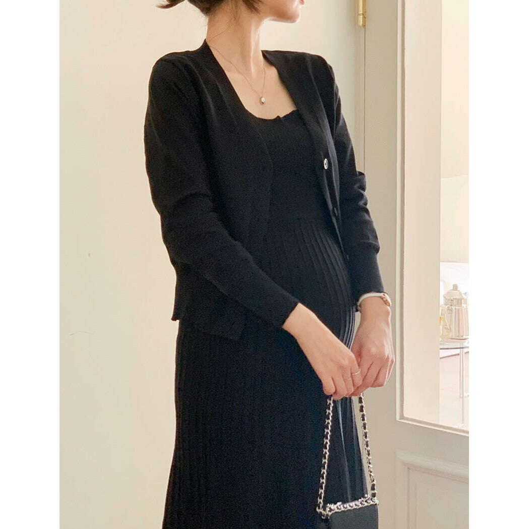 MUMMY.cc:Vanilla sleeveless set ops