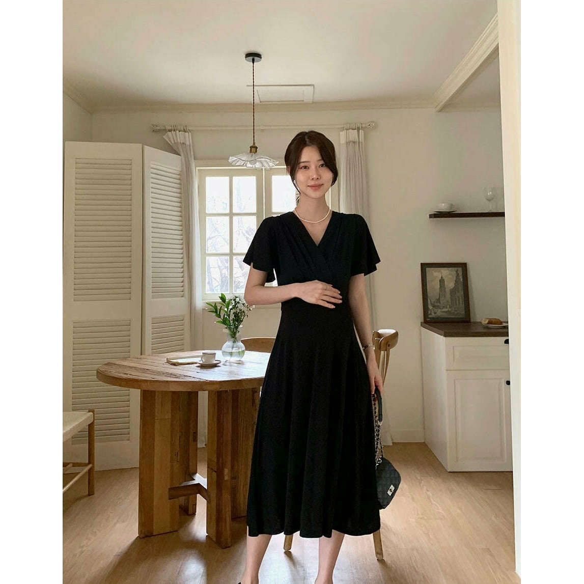 MUMMY.cc:舒適彈性裹式飛袖連身裙