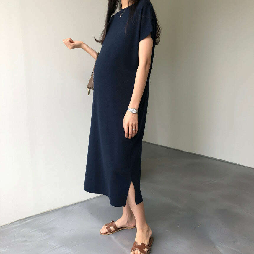 MUMMY.cc:純色圓領夏季針織側開衩連身裙