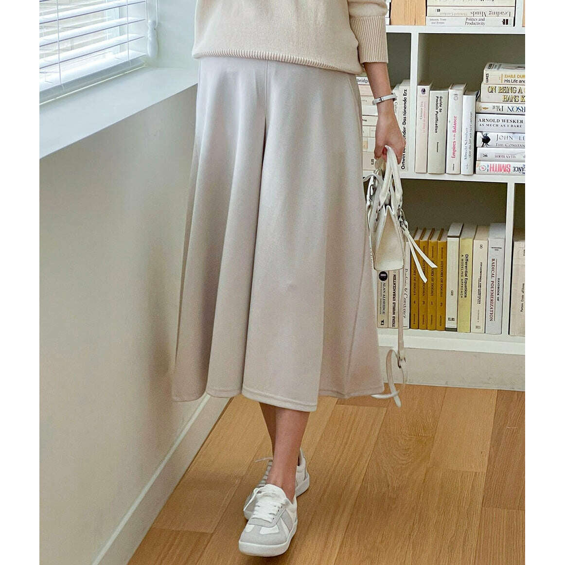 MUMMY.cc:秋季孕婦中摺口袋半截裙