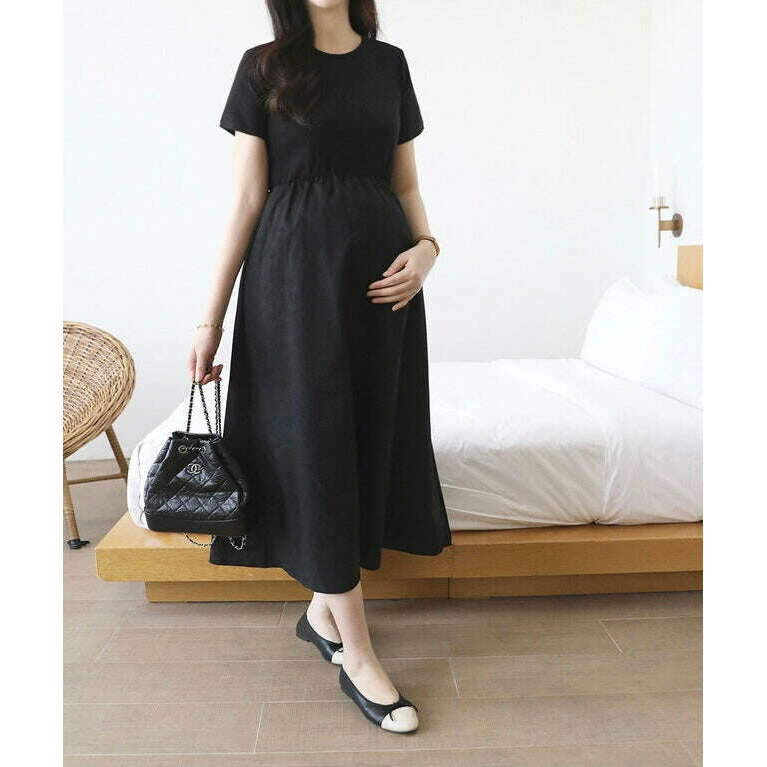 MUMMY.cc:短袖拼接簡約連身裙