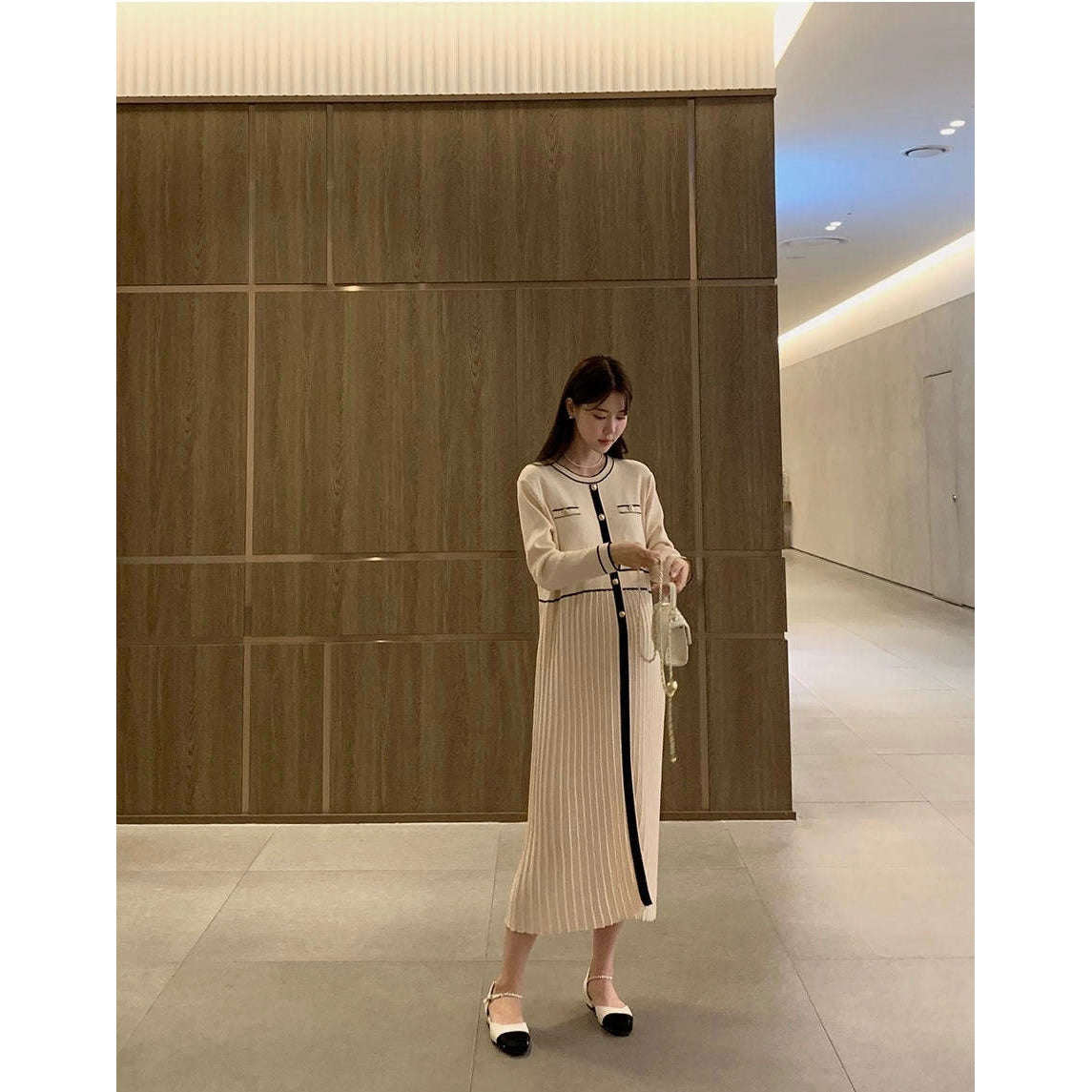 MUMMY.cc:圓領拼色金鈕扣褶褶針織裙