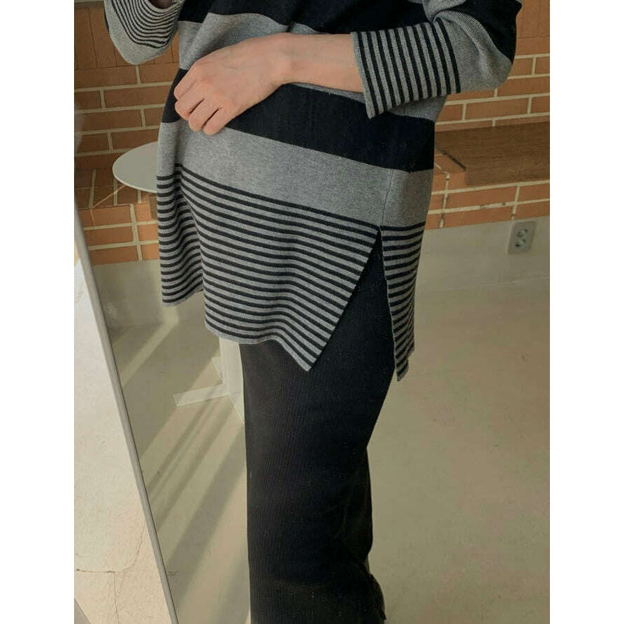 MUMMY.cc:孕婦中長兩側開衩半截裙