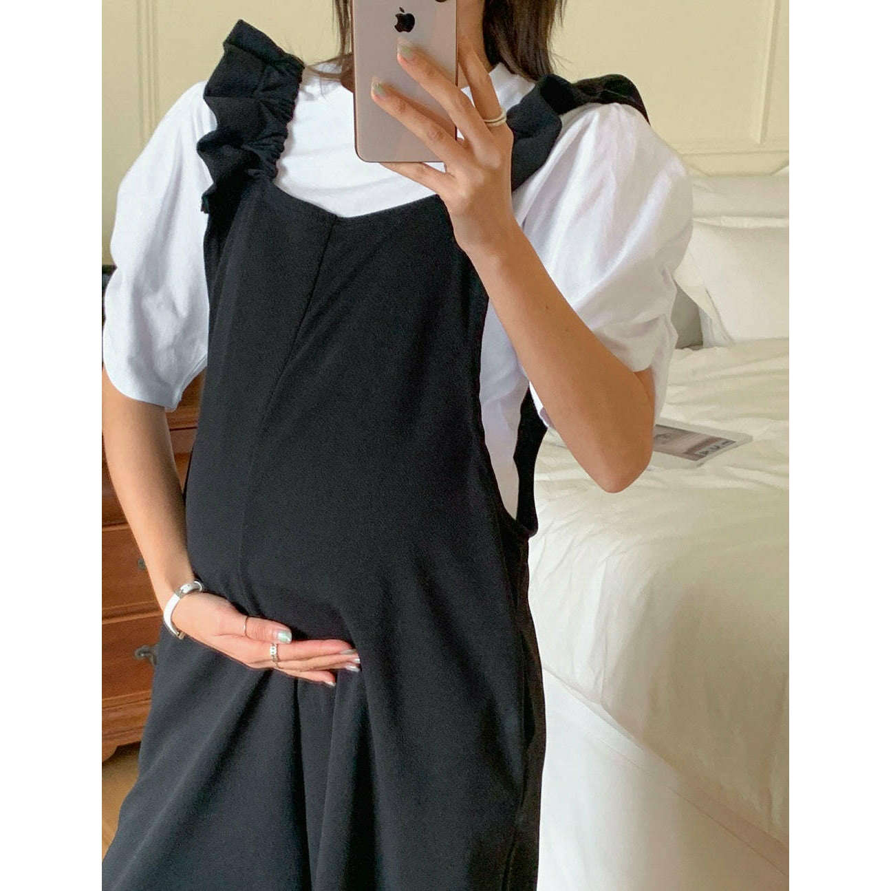 MUMMY.cc:孕婦荷葉肩帶Jumpsuit