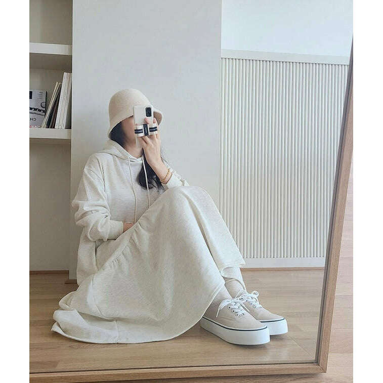 MUMMY.cc:內絨連帽蛋糕裙