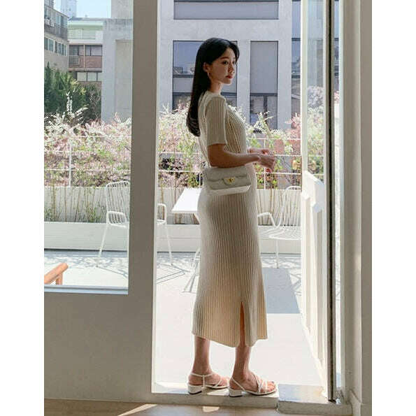 MUMMY.cc:高貴優雅針織綁帶連身裙