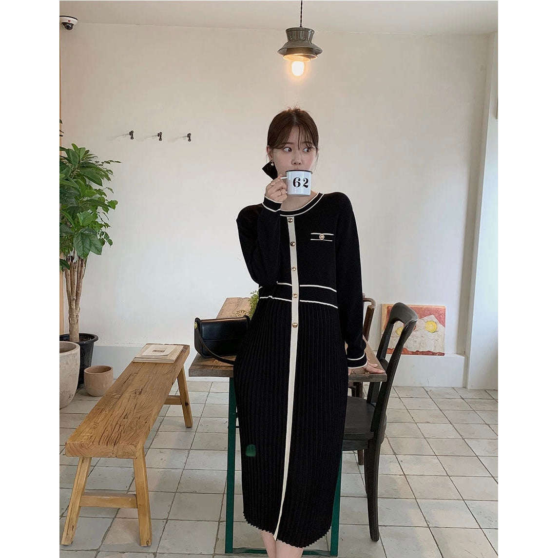 MUMMY.cc:圓領拼色金鈕扣褶褶針織裙