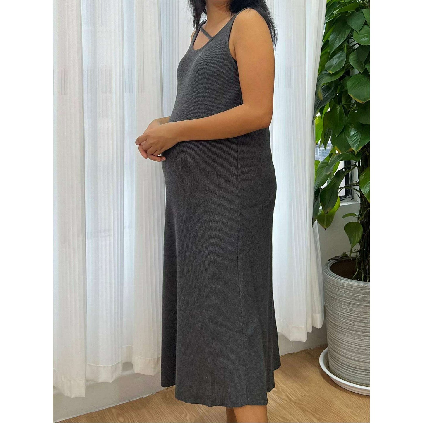 MUMMY.cc:簡約百搭A字背心針織連身裙