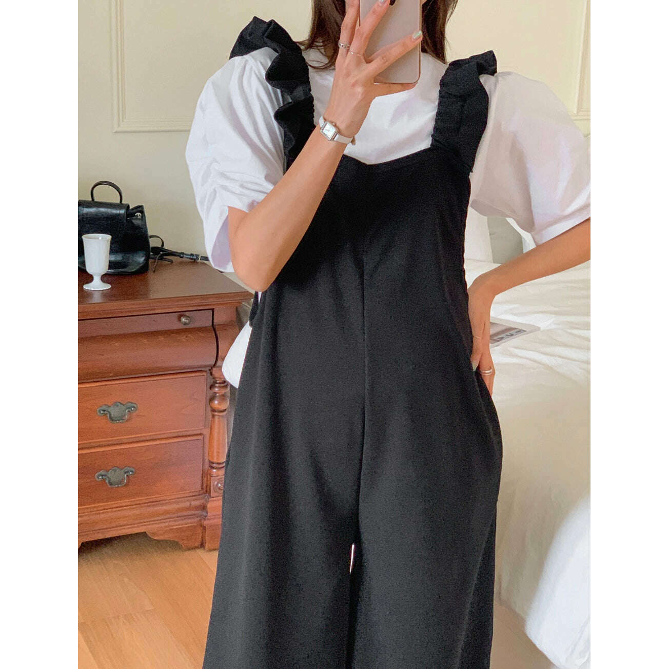 MUMMY.cc:孕婦荷葉肩帶Jumpsuit