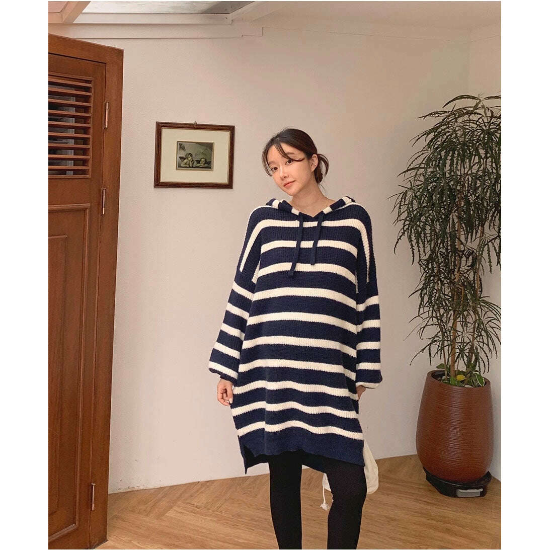 MUMMY.cc:Hood knit stripe casual one-piece