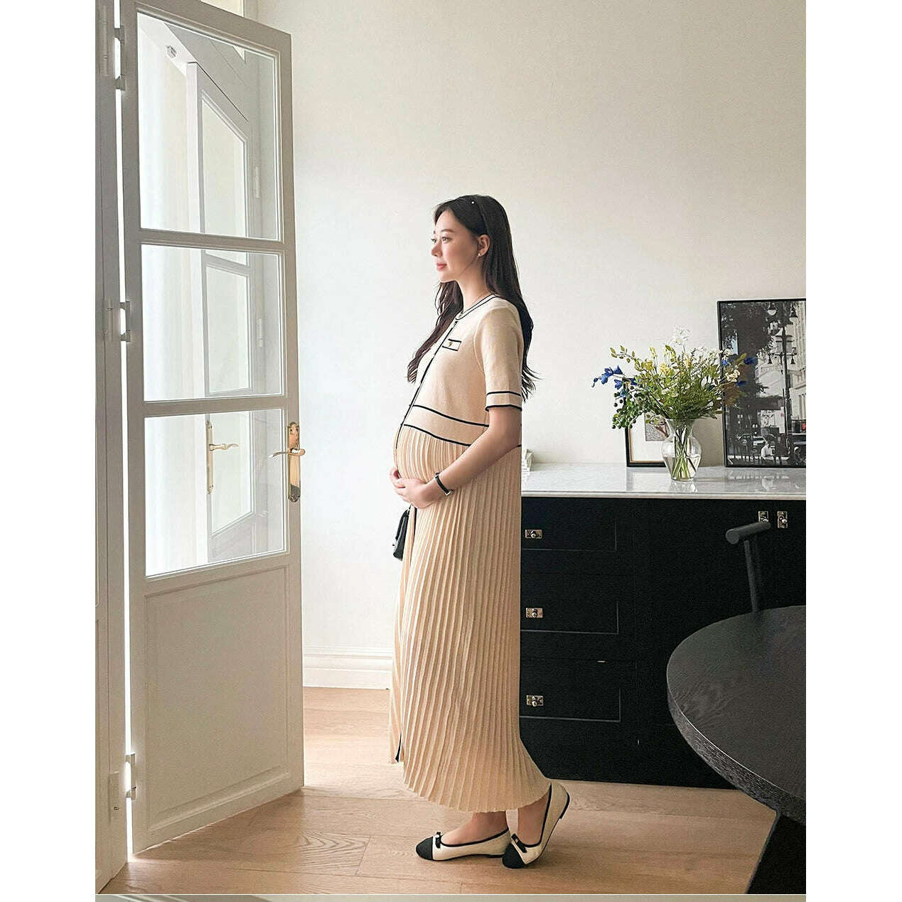 MUMMY.cc:短袖金鈕百褶連身裙