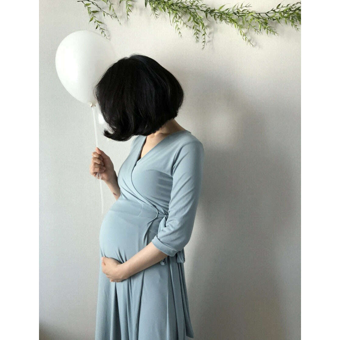 MUMMY.cc:孕婦包裹中袖柔滑修長連身裙