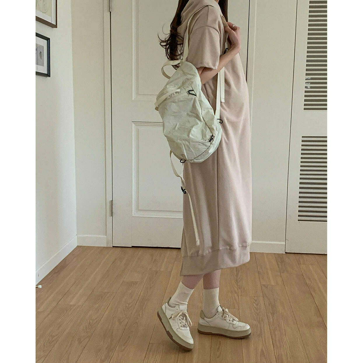 MUMMY.cc:Hood back slit dress