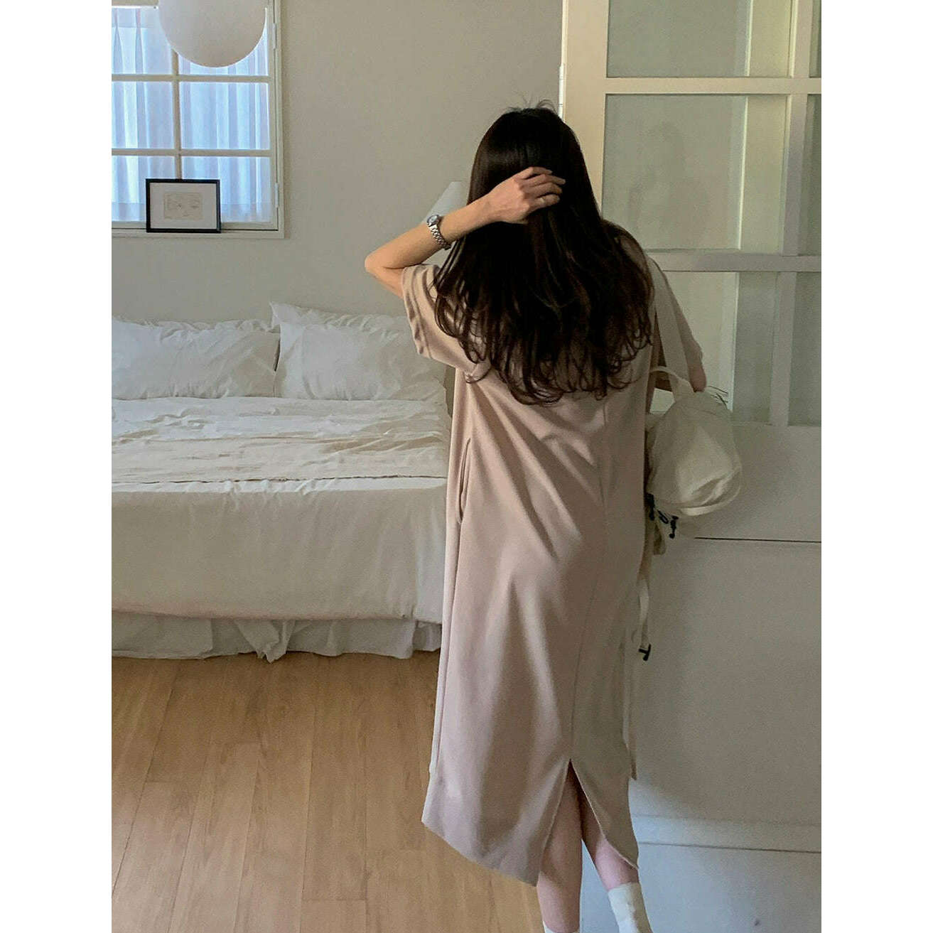 MUMMY.cc:Hood back slit dress
