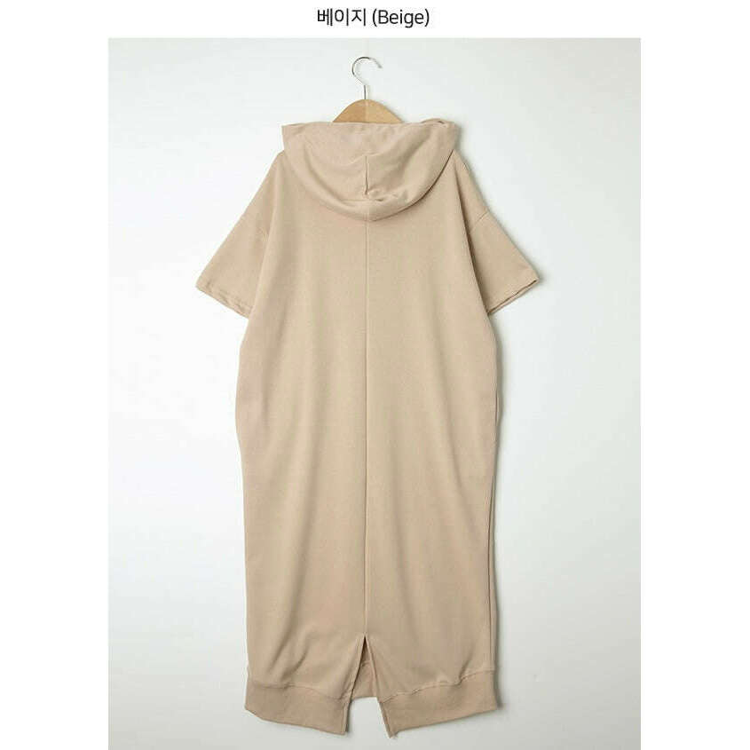 MUMMY.cc:Hood back slit dress