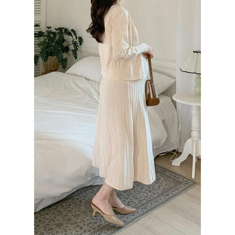 MUMMY.cc:Vanilla sleeveless set ops