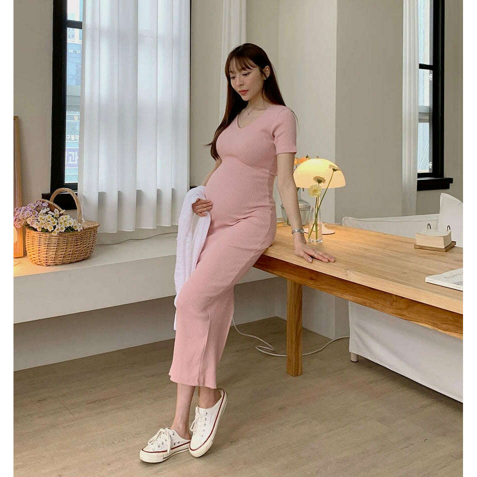 MUMMY.cc:顯瘦V領羅紋彈性裙