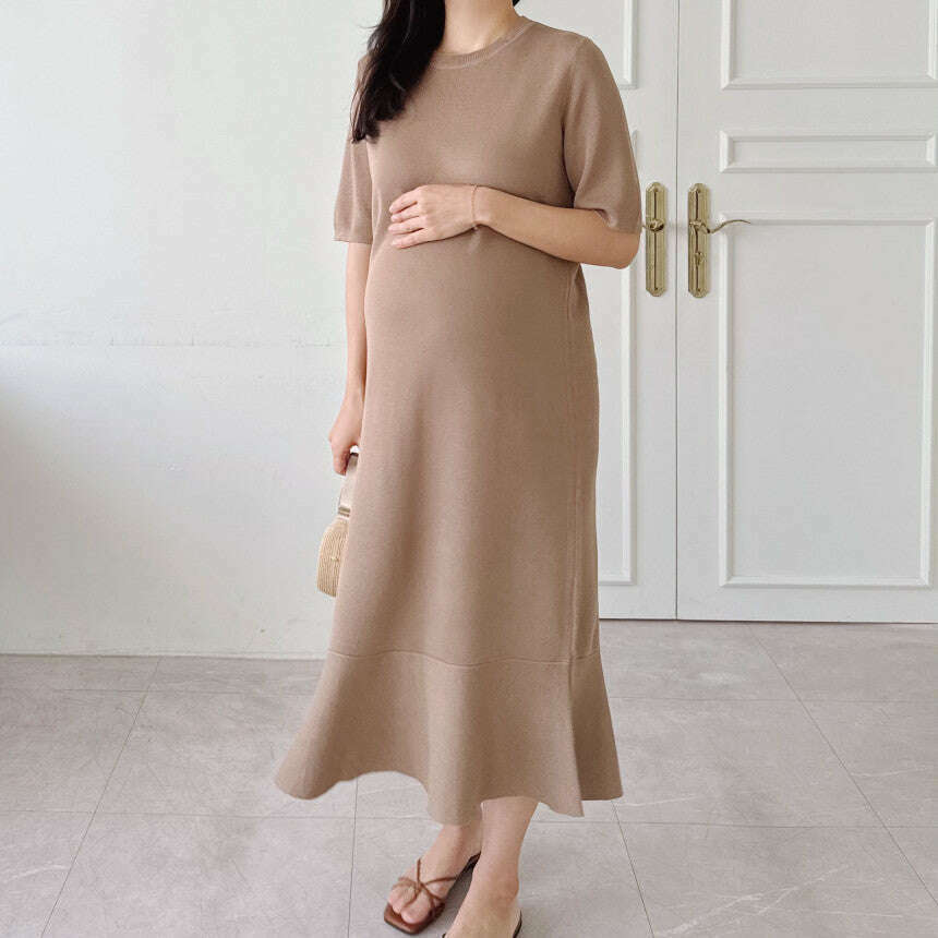 MUMMY.cc:圓領短袖魚尾針織連身裙