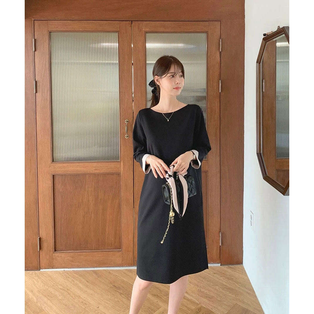 MUMMY.cc:簡約撞色帶方巾連身裙