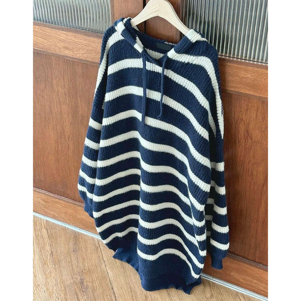 MUMMY.cc:Hood knit stripe casual one-piece