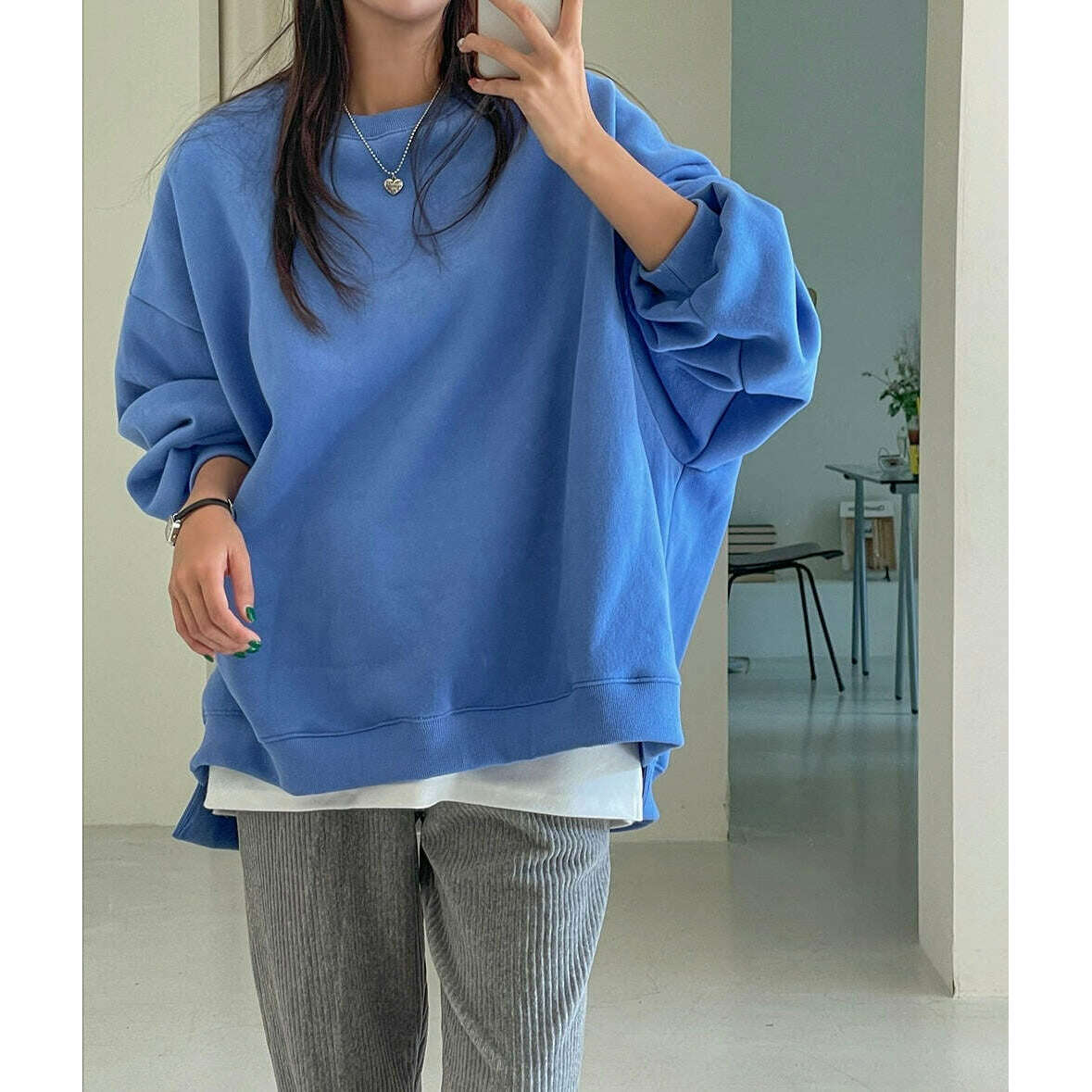 MUMMY.cc:超寬鬆內絨簡約衛衣