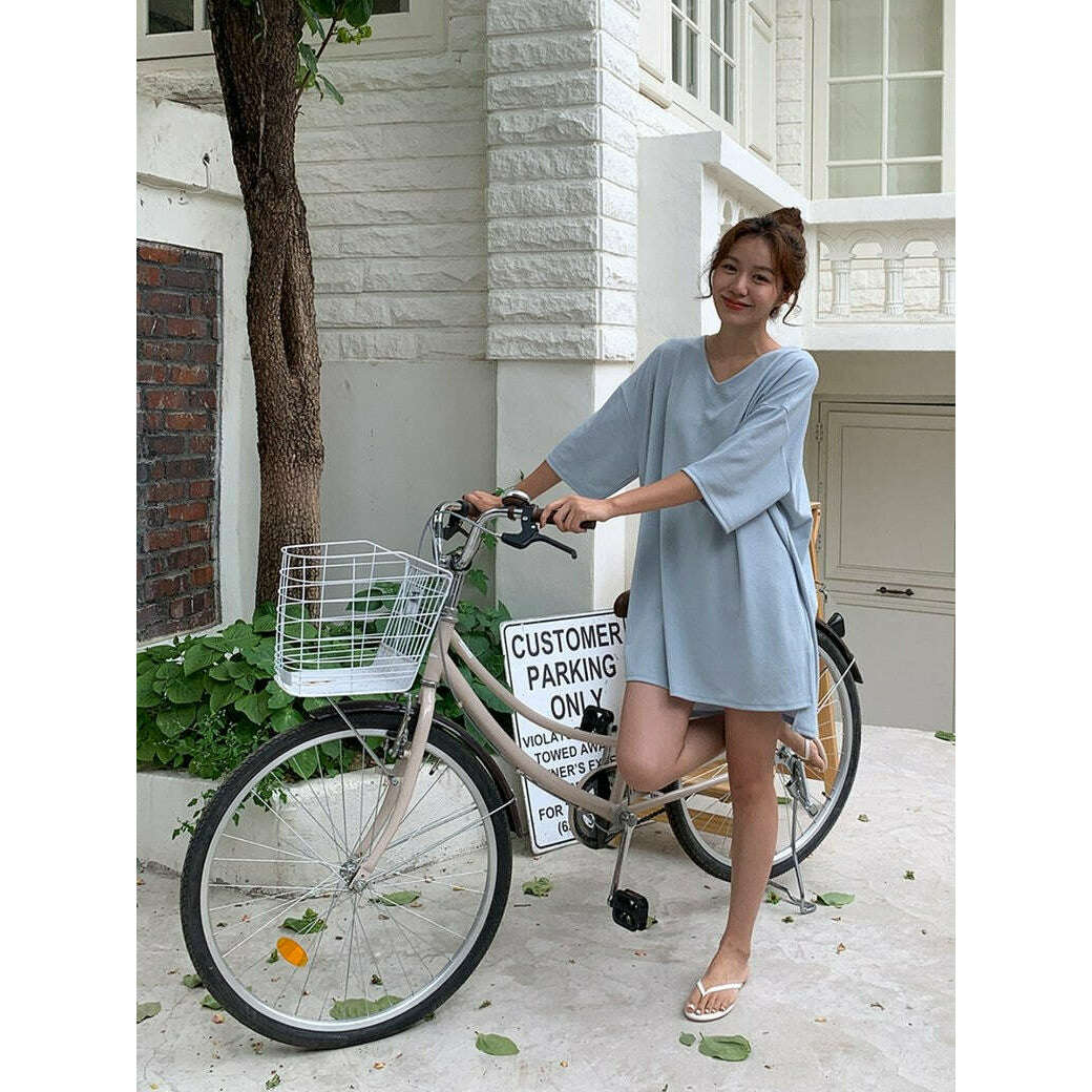 MUMMY.cc:簡約背交叉寬鬆大碼上衣