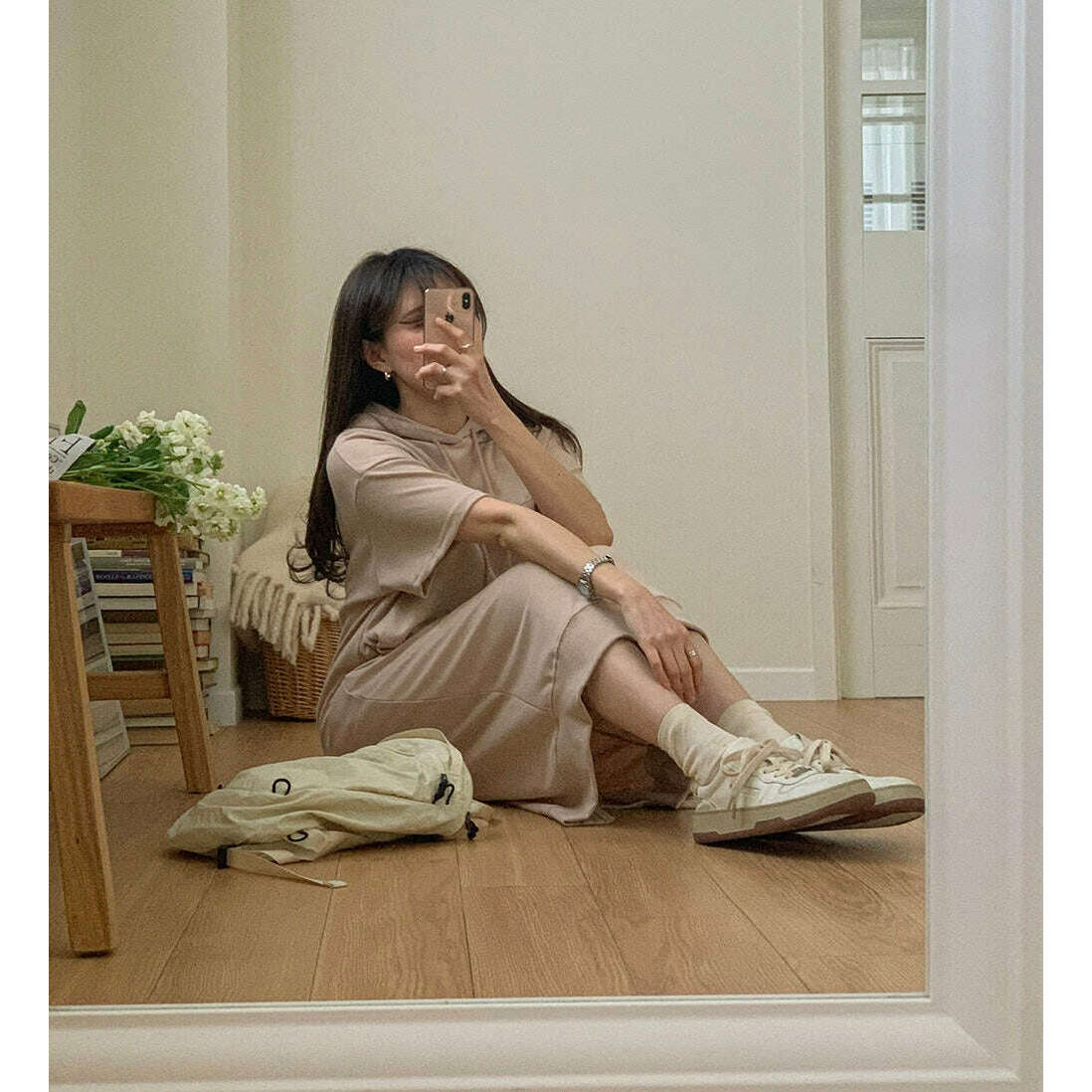 MUMMY.cc:Hood back slit dress