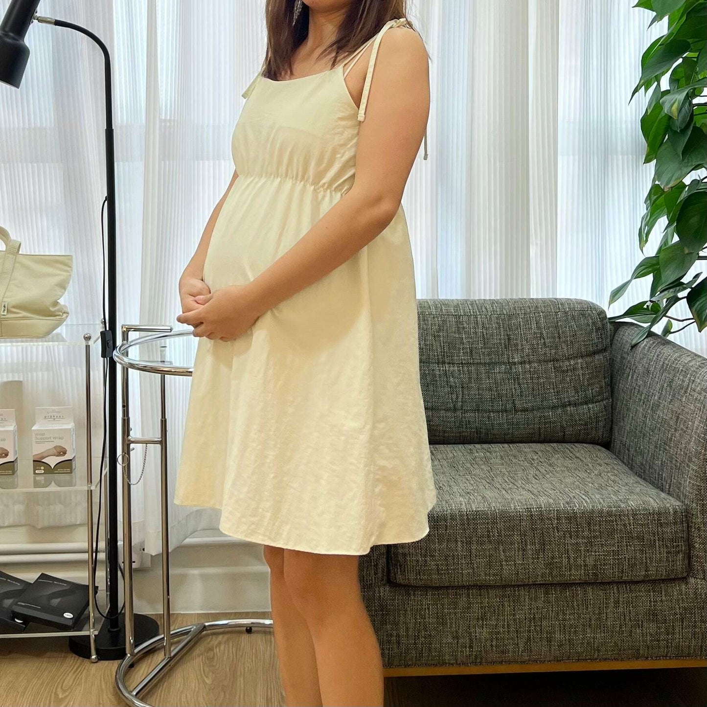 MUMMY.cc:吊帶蝴蝶結尼龍短裙