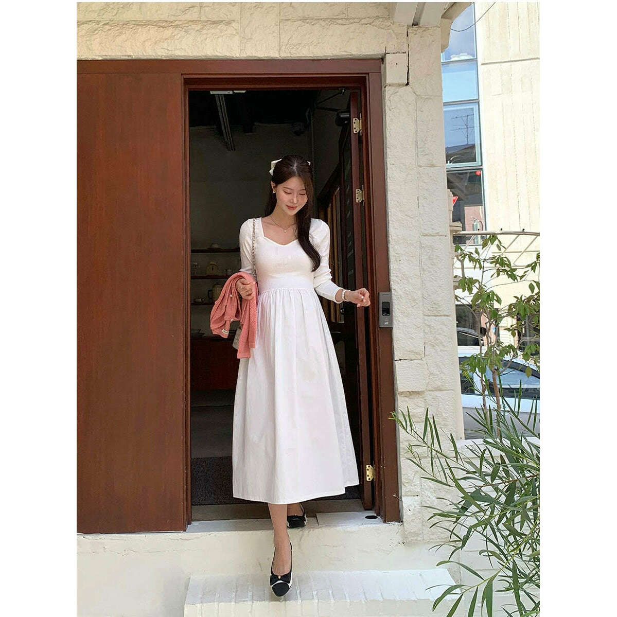 MUMMY.cc:秋季孕婦心領百搭連身裙