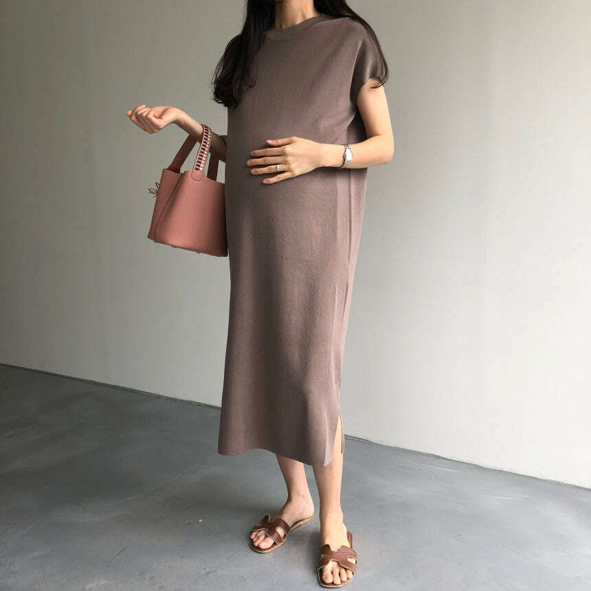 MUMMY.cc:純色圓領夏季針織側開衩連身裙