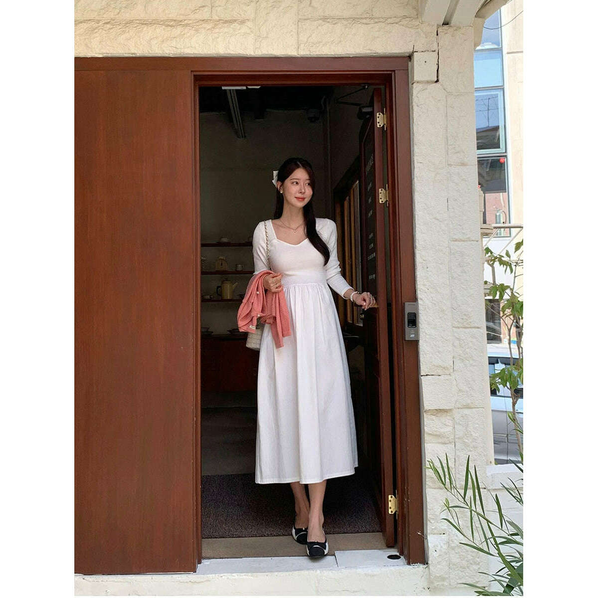 MUMMY.cc:秋季孕婦心領百搭連身裙