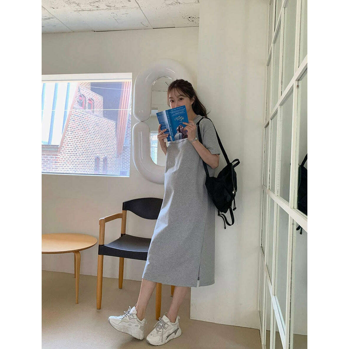 MUMMY.cc:圓領素色側開衩連身裙