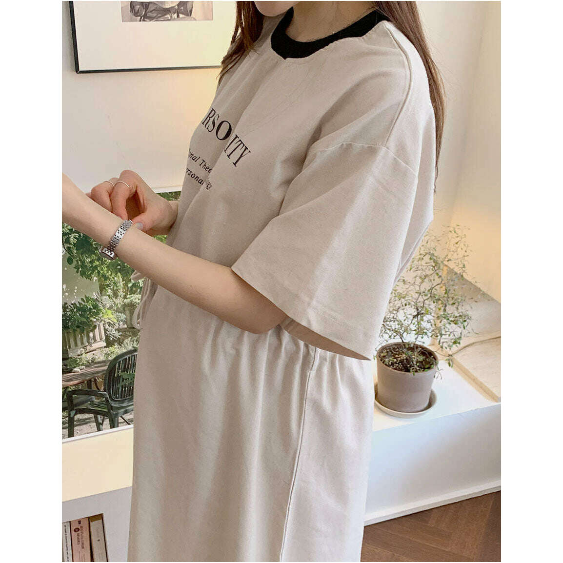 MUMMY.cc:拼色圓領抽繩綁帶短袖連身裙