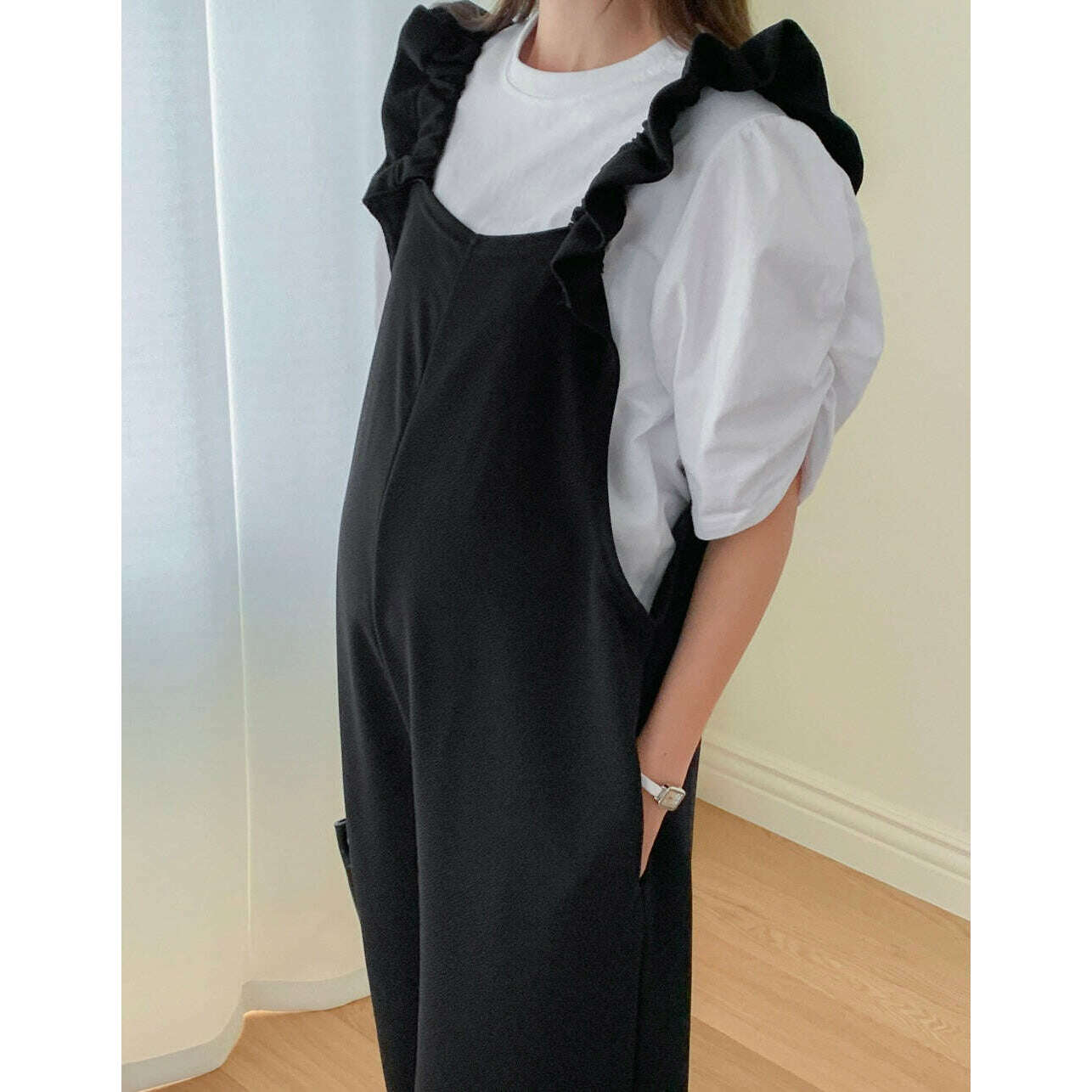 MUMMY.cc:孕婦荷葉肩帶Jumpsuit