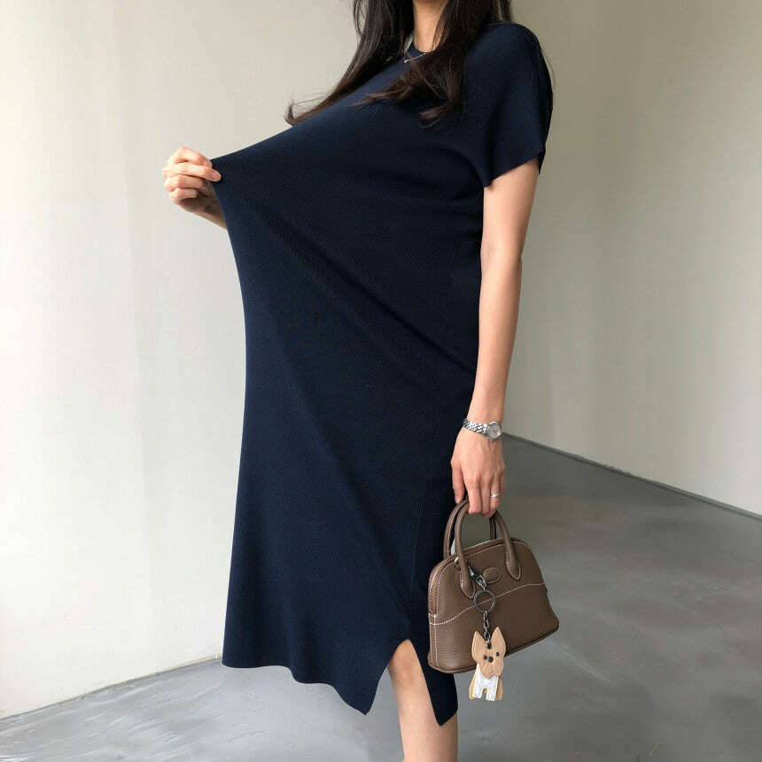 MUMMY.cc:純色圓領夏季針織側開衩連身裙