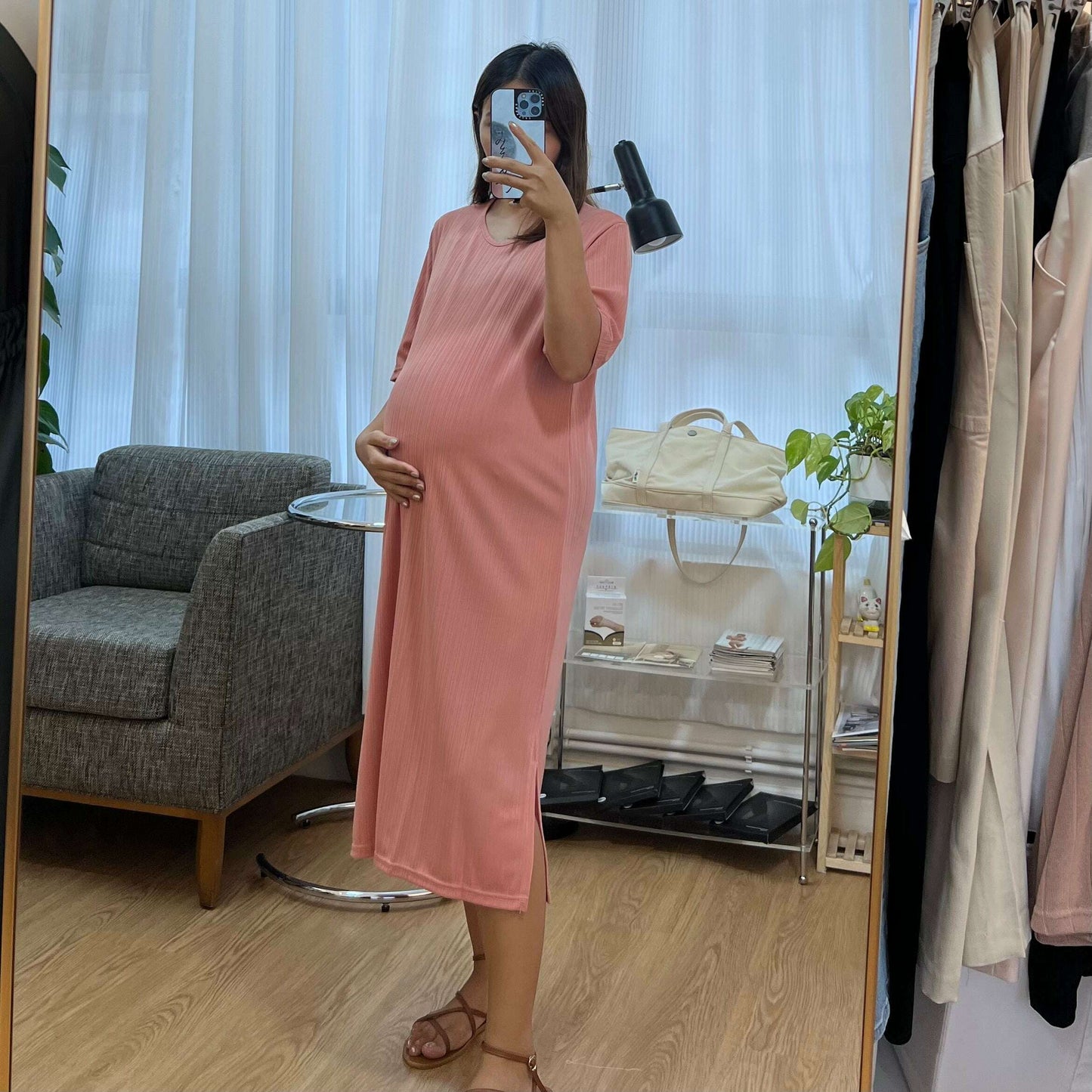 MUMMY.cc:涼爽輕薄坑紋連身裙