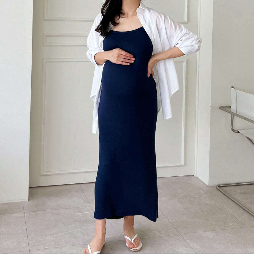MUMMY.cc:春夏修身羅紋吊帶後開衩連身裙