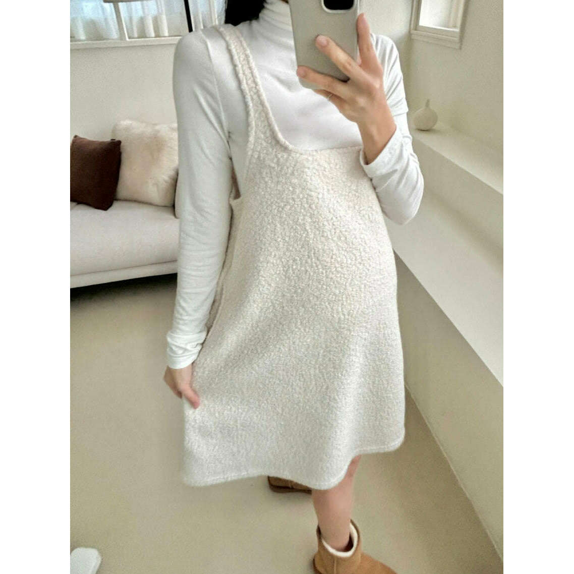 MUMMY.cc:毛呢方領吊帶背心連身短裙