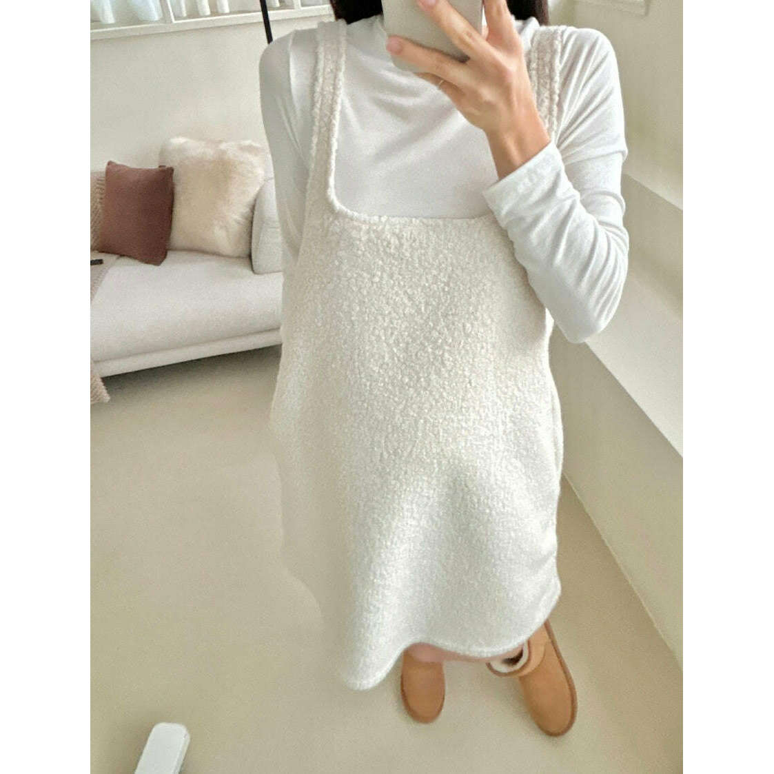 MUMMY.cc:毛呢方領吊帶背心連身短裙
