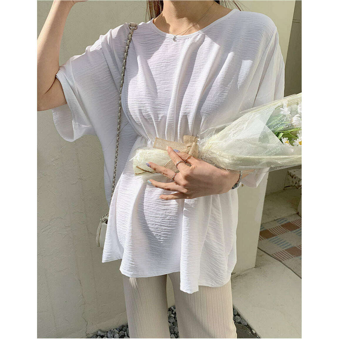 MUMMY.cc:圓領收腰褶皺上衣