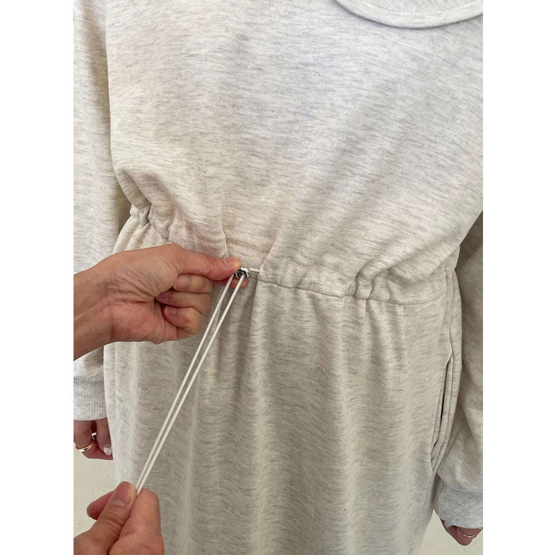 MUMMY.cc:甜美翻領可調節收腰衛衣連身裙