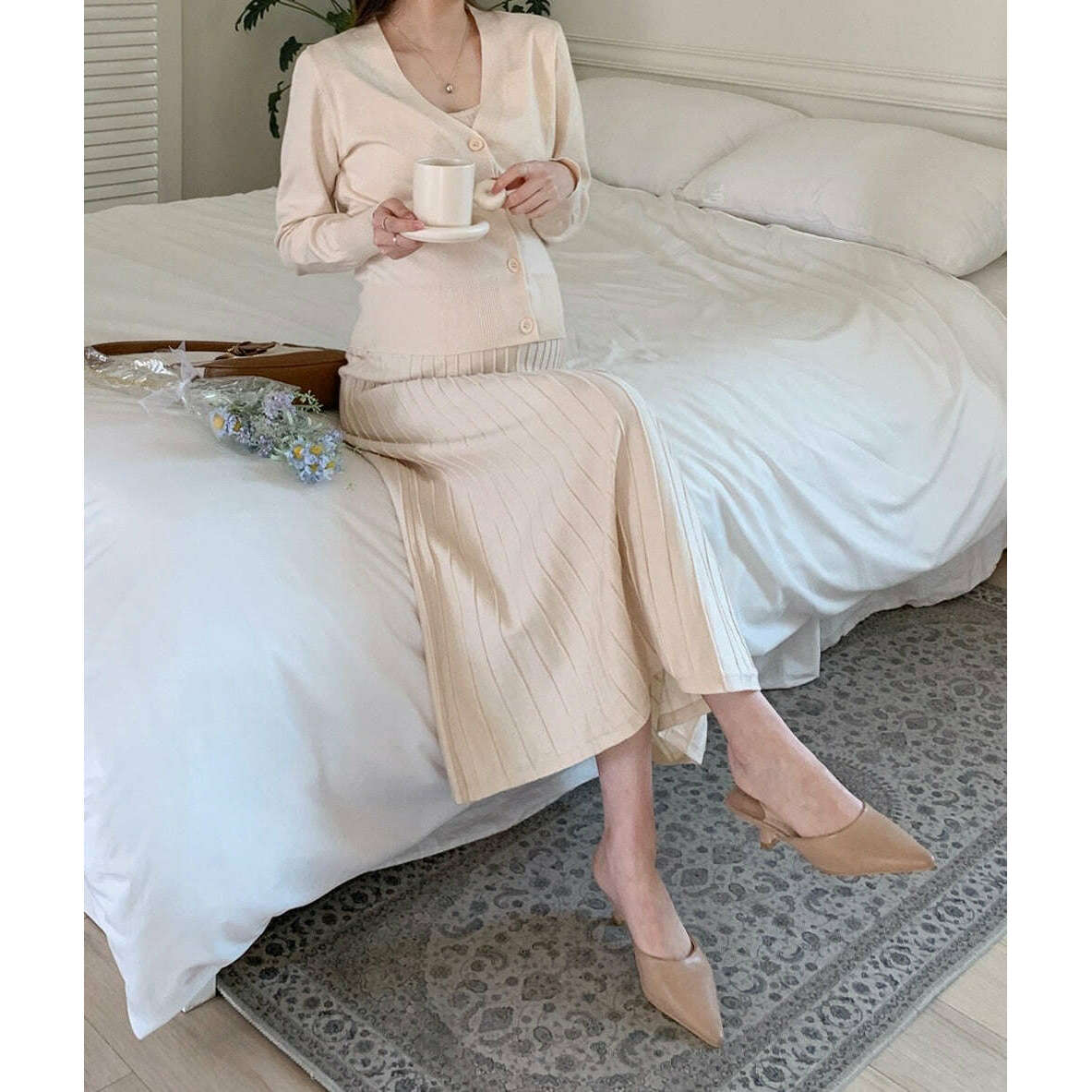 MUMMY.cc:Vanilla sleeveless set ops